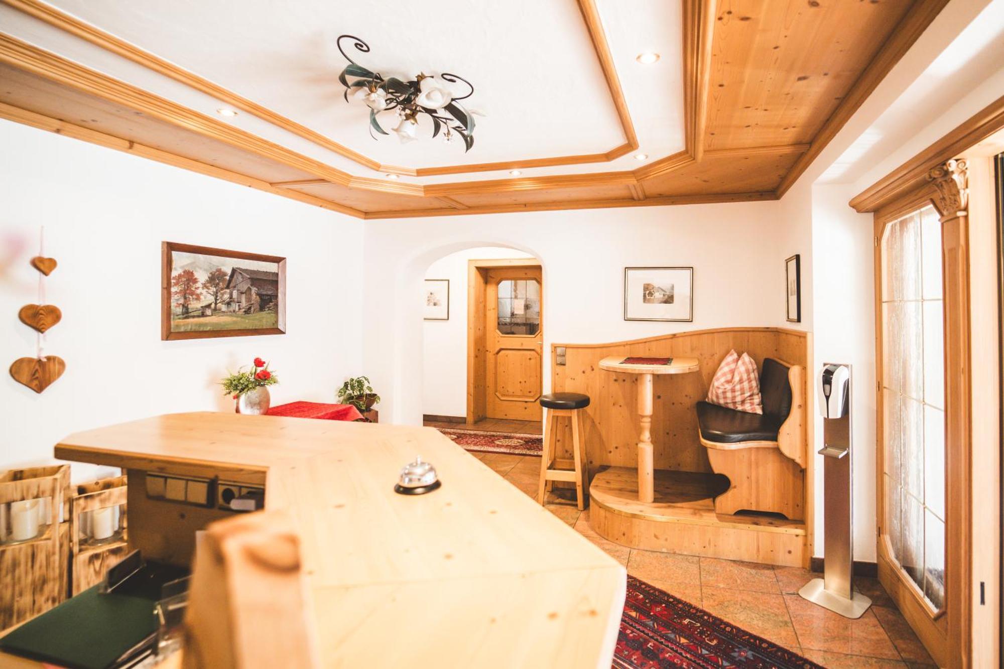 Pension Sonnenheim Schönberg im Stubaital Exterior foto