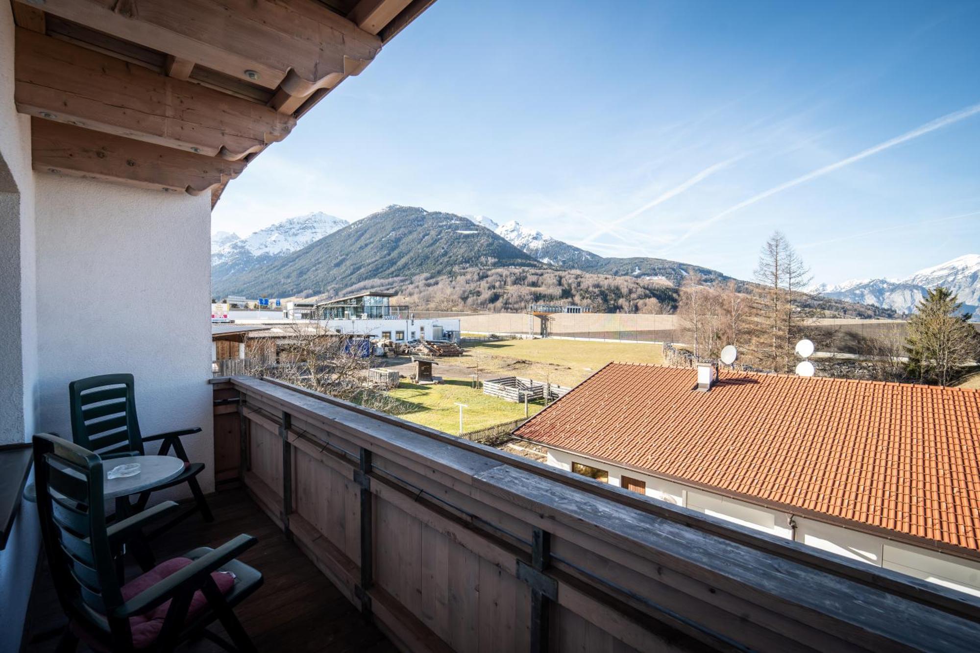 Pension Sonnenheim Schönberg im Stubaital Exterior foto