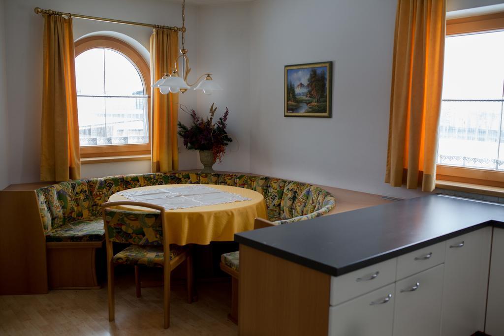 Pension Sonnenheim Schönberg im Stubaital Exterior foto